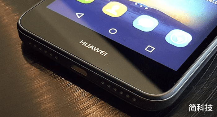 华为可能要退出手机市场，搭载麒麟芯片的华为手机，普遍涨价300元起！