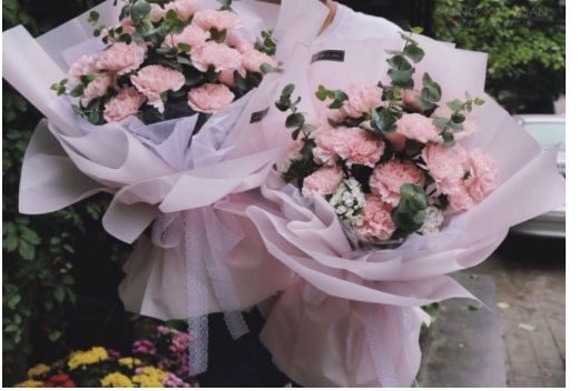 花店老板出奇招，七夕当日营业额12万，这套方法很多人无法理解