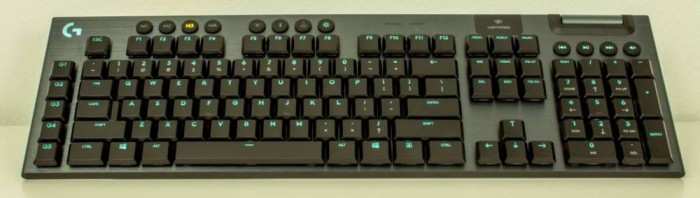 RZYj9JaHdX02uw?from=pc