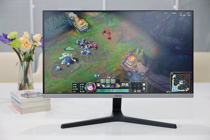让桌面尽显专业“色彩”！三星UR55高分显示器评测