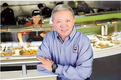 一年营收203亿！在美国开了802家连锁店，这位扬州人火了