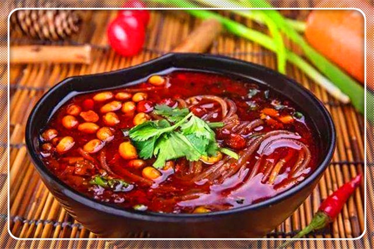 55岁的失业者，准备上街摆摊卖小吃，比较火爆的项目有哪些？