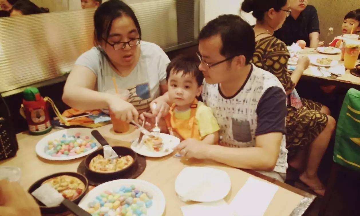 生意惨淡的餐厅，只用两招转亏为盈，月收入超3万