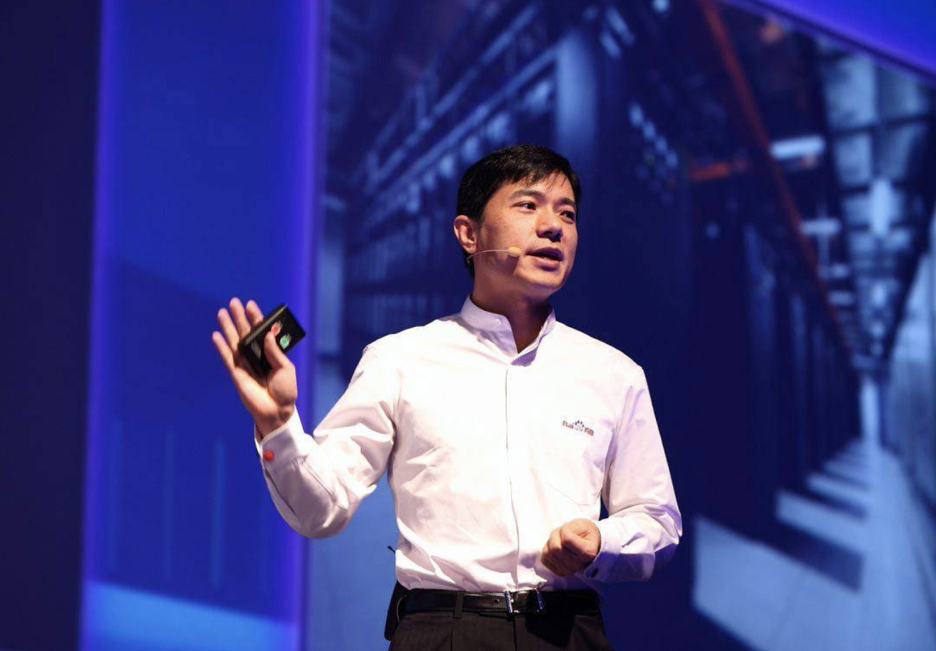 大赚137亿，236亿收购YY，百度要上演“王者归来”？