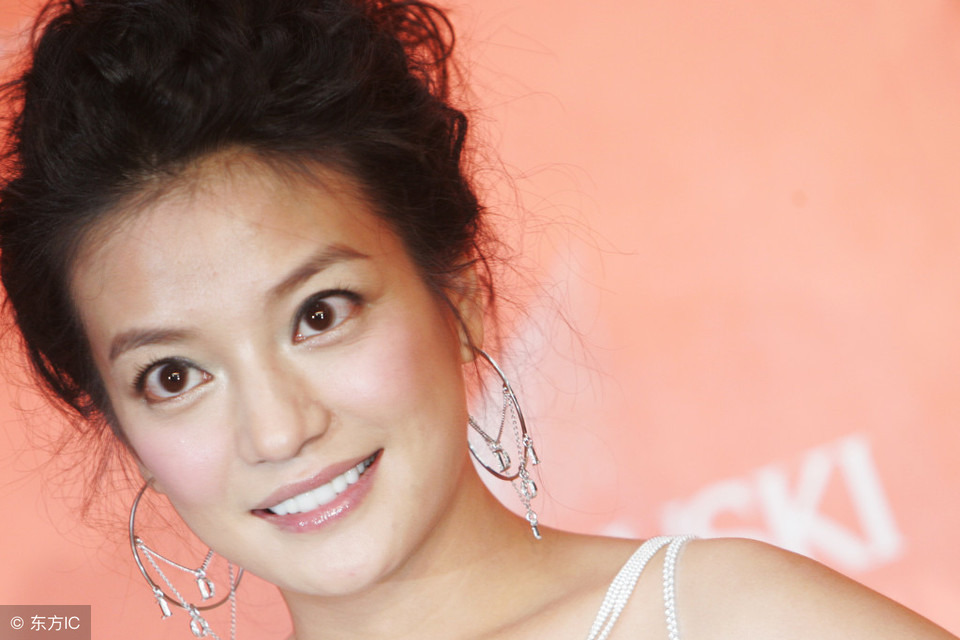 明星大咖只能素颜开人代会，这项规定带给我们多少狂放的遐想？