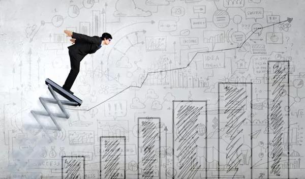 李开复回忆创业史：借办公室、招人融资难、夜夜失眠，创业艰辛