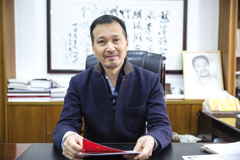 浙江慈溪知名富豪：创办中国最大插座集团，大赚450亿身价