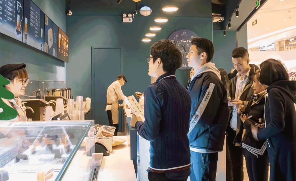 奇了！生意惨淡的奶茶店，通过免费喝奶茶，立刻转亏为盈