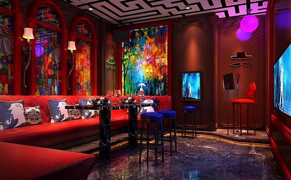 KTV花99元免费唱一年，套路环环相扣，老板一年赚200万