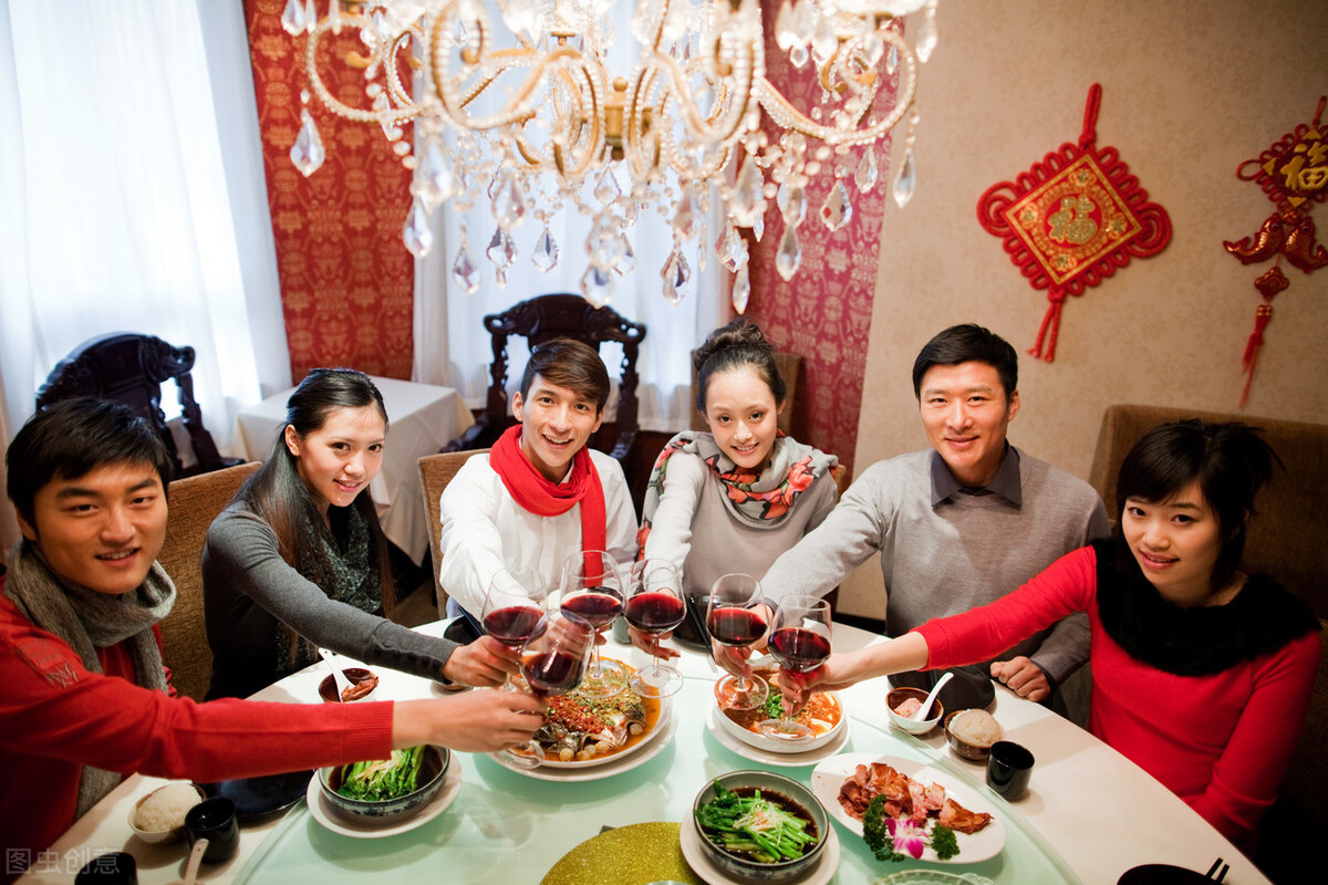 我，大三学生，靠给工厂介绍寒假工半年收入十万，现总收入6位数