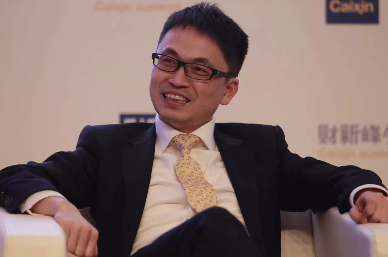 软银向右，高瓴跟随！刚刚，张磊又花了158亿押注新能源