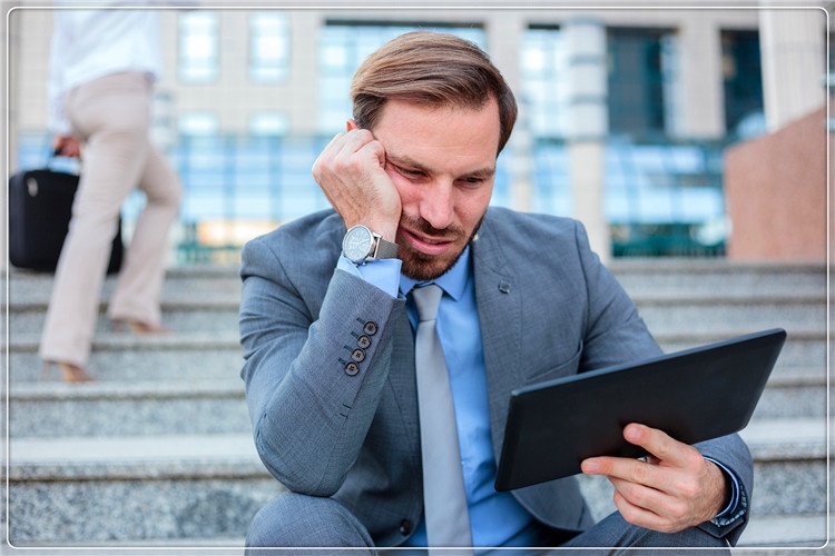 一个创业者如何面对创业失败，并能做到东山再起呢？分析一下