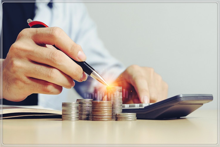 一个40岁的创业失败者是安心上班，还是该继续折腾呢？分析一下