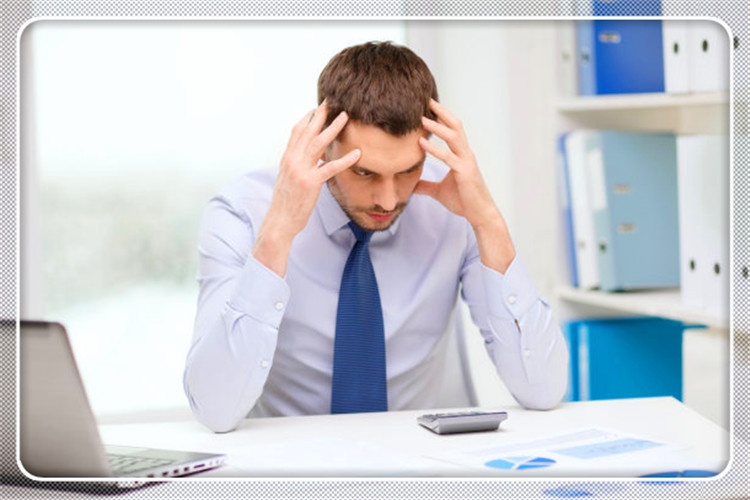 42岁人负债100多万，现在做哪些工作，一个月能收入一万以上