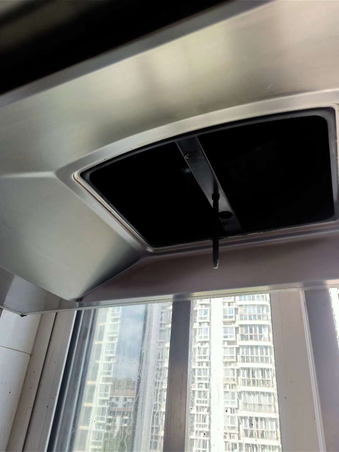 小伙靠1个69元“油烟机清洗”，1年买房换车，人人可做的项目