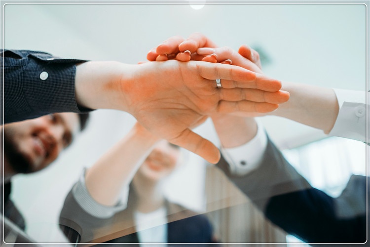 一个40岁的创业失败者是安心上班，还是该继续折腾呢？分析一下