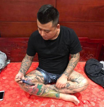 网红天津李四账号突然变“TA”，大小号都已搜索不到，疑似炒作