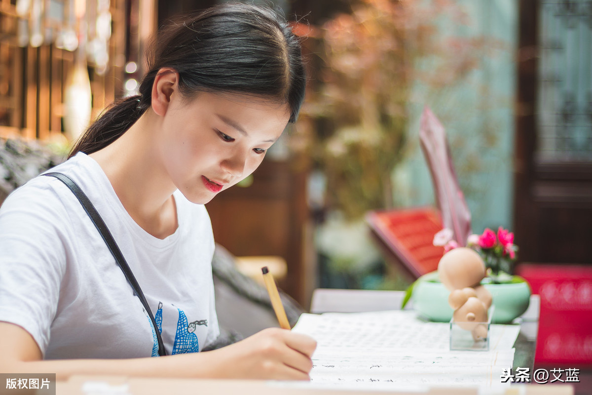 新手小白如何利用公众号赚钱？