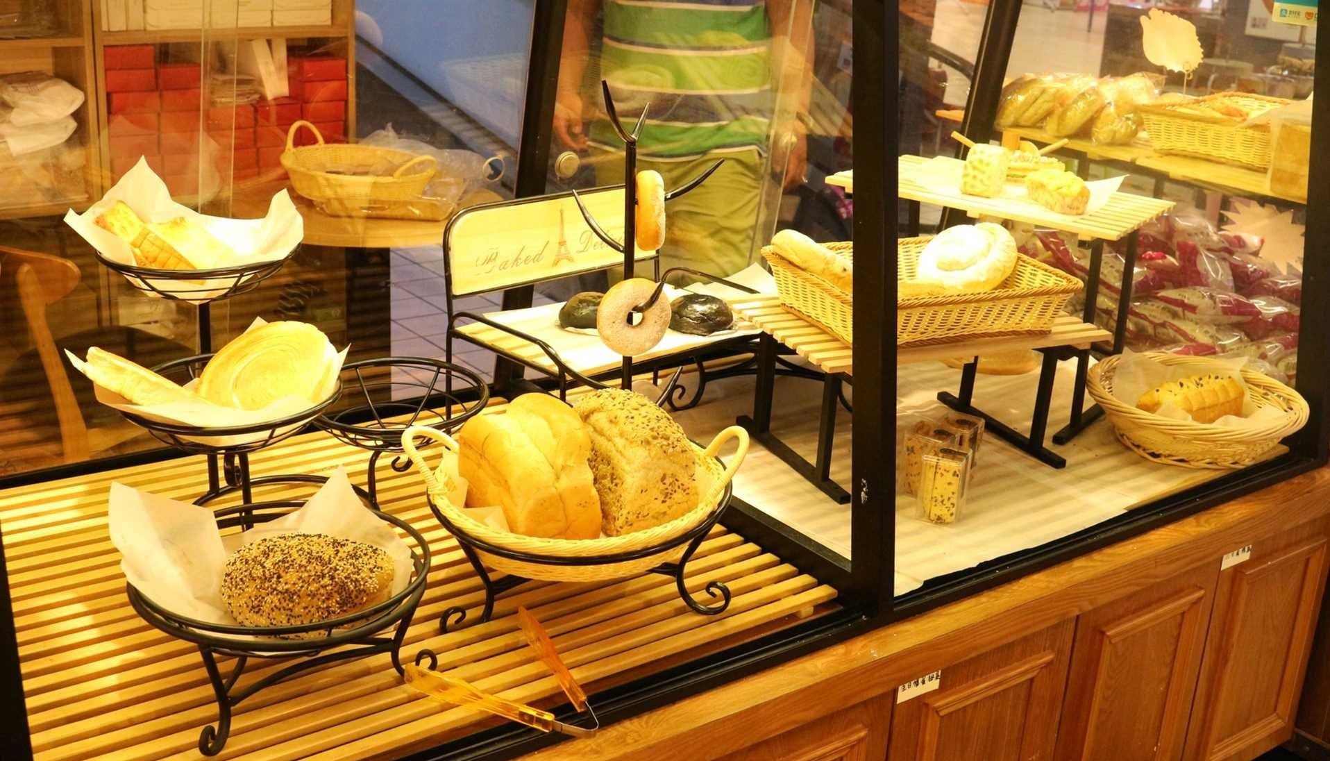 原本生意冷清的面包店，只用了一招，单日收入过万，生意迅速提升