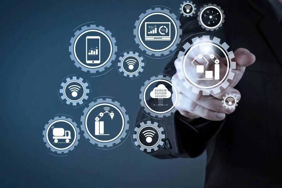 数据中台：建立在数据网络效应之上的赛道