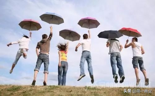 做产品就要先学会做竞品分析，我的竞品思维模型：WHW