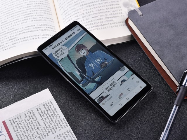 5G彩墨屏活色生香 海信阅读手机A7评测