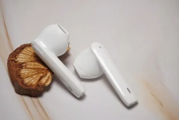 平价蓝牙耳机什么牌子好，万魔1MORE、NANK南卡横评对比