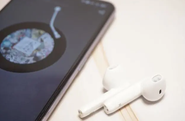 平价蓝牙耳机什么牌子好，万魔1MORE、NANK南卡横评对比