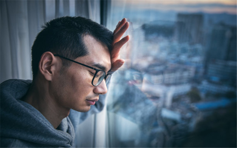 53岁的人负债近百万，心如死灰看不到希望，后面的路该如何走？