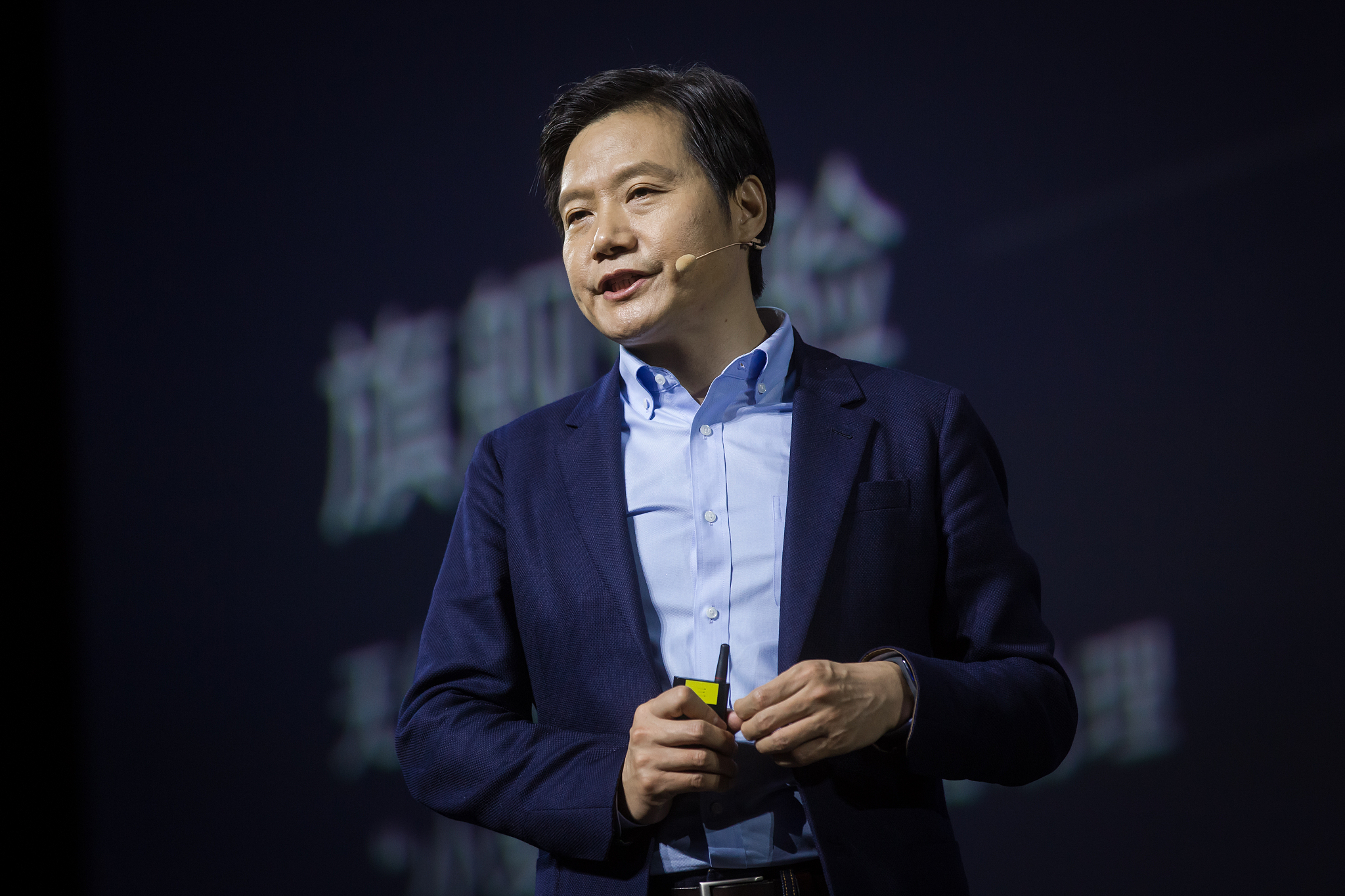 华为小米应用商店暂停下载耐克阿迪APP；苹果地图已搜不到HM