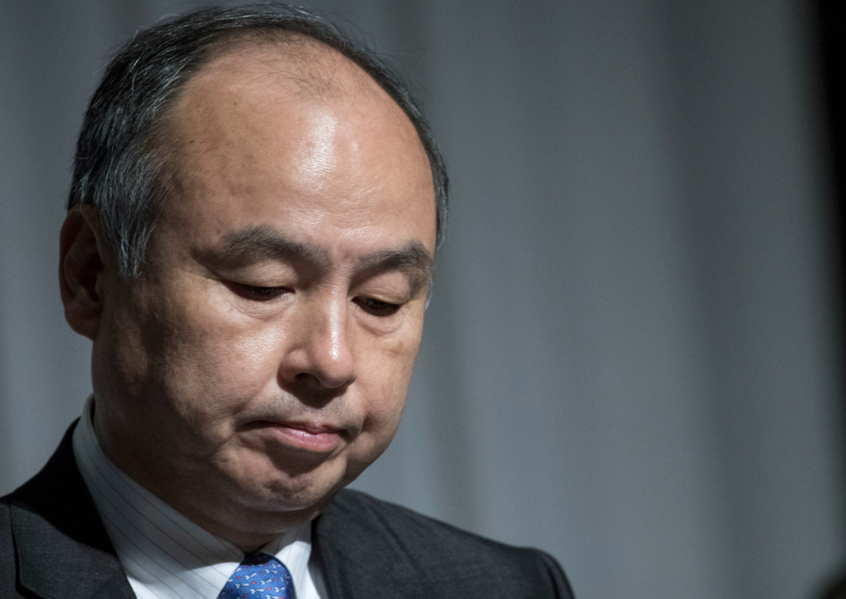 孙正义WeWork大败局，花31亿让创始人出局，接手烂摊子