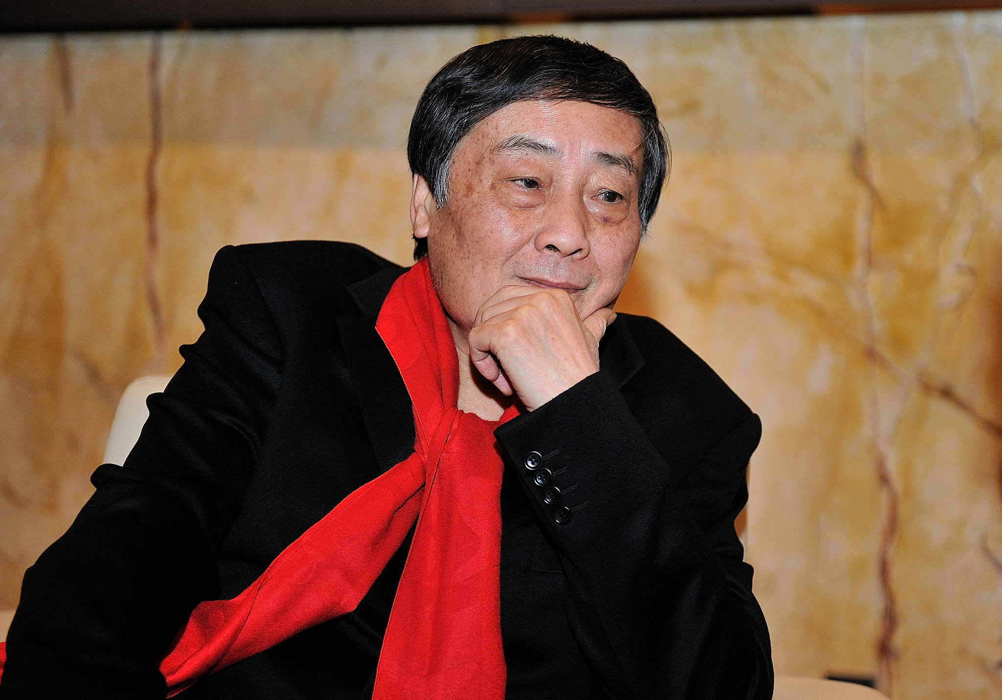 华为小米应用商店暂停下载耐克阿迪APP；苹果地图已搜不到HM