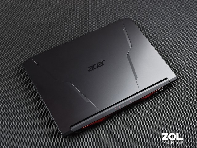 GeForce RTX 30强者致胜 宏碁暗影骑士龙评测