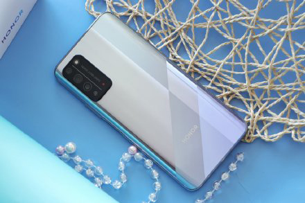 华为麦芒9和荣耀X10哪个好？华为麦芒9和荣耀X10对比分析