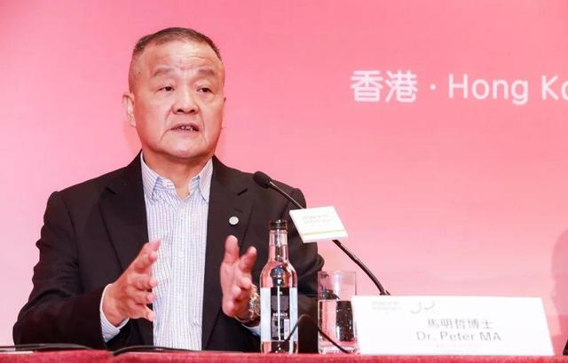 最牛的“藏富大佬”：打造资产8万亿的金融航母，真实财富是个谜