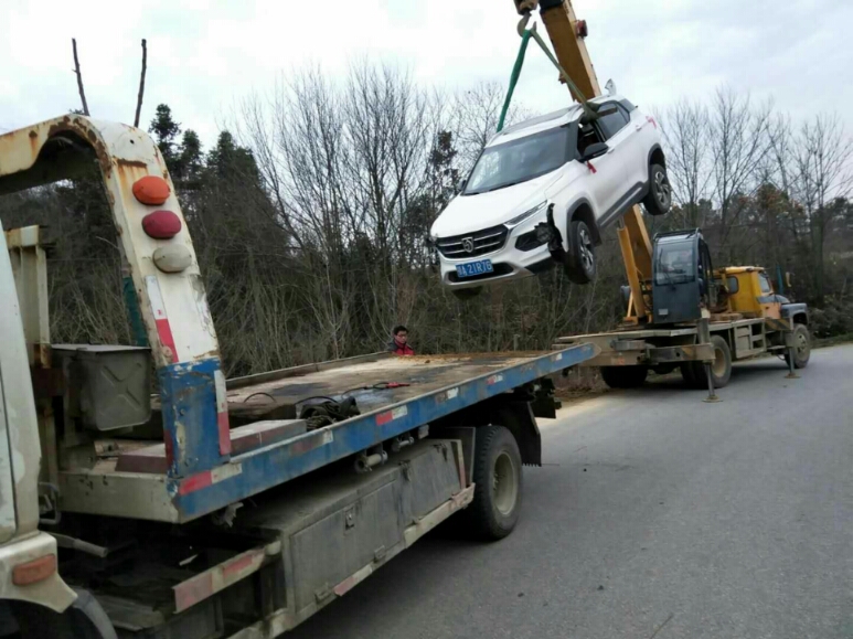 两大行业面临招人难，月薪2万还招不到员工，到底咋回事？