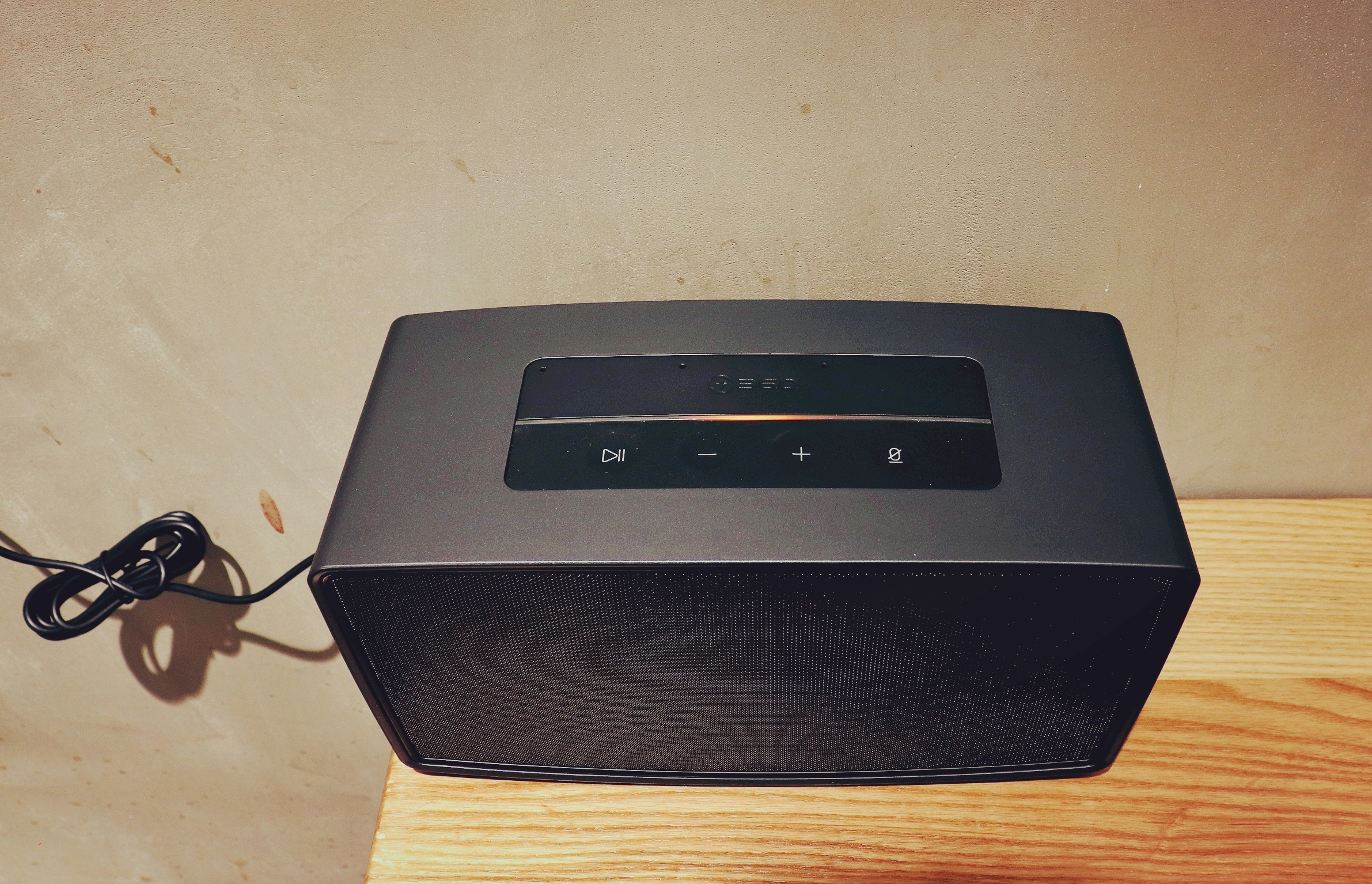 360AI音箱MAX体验，每天都要唤醒这个小可爱来一起玩耍