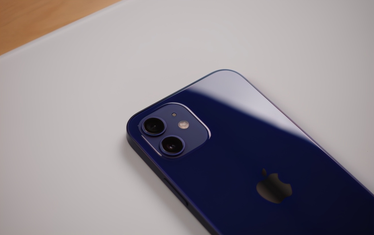 目前公认值得买的4部手机，几乎“零差评”，看看你用上了哪部？