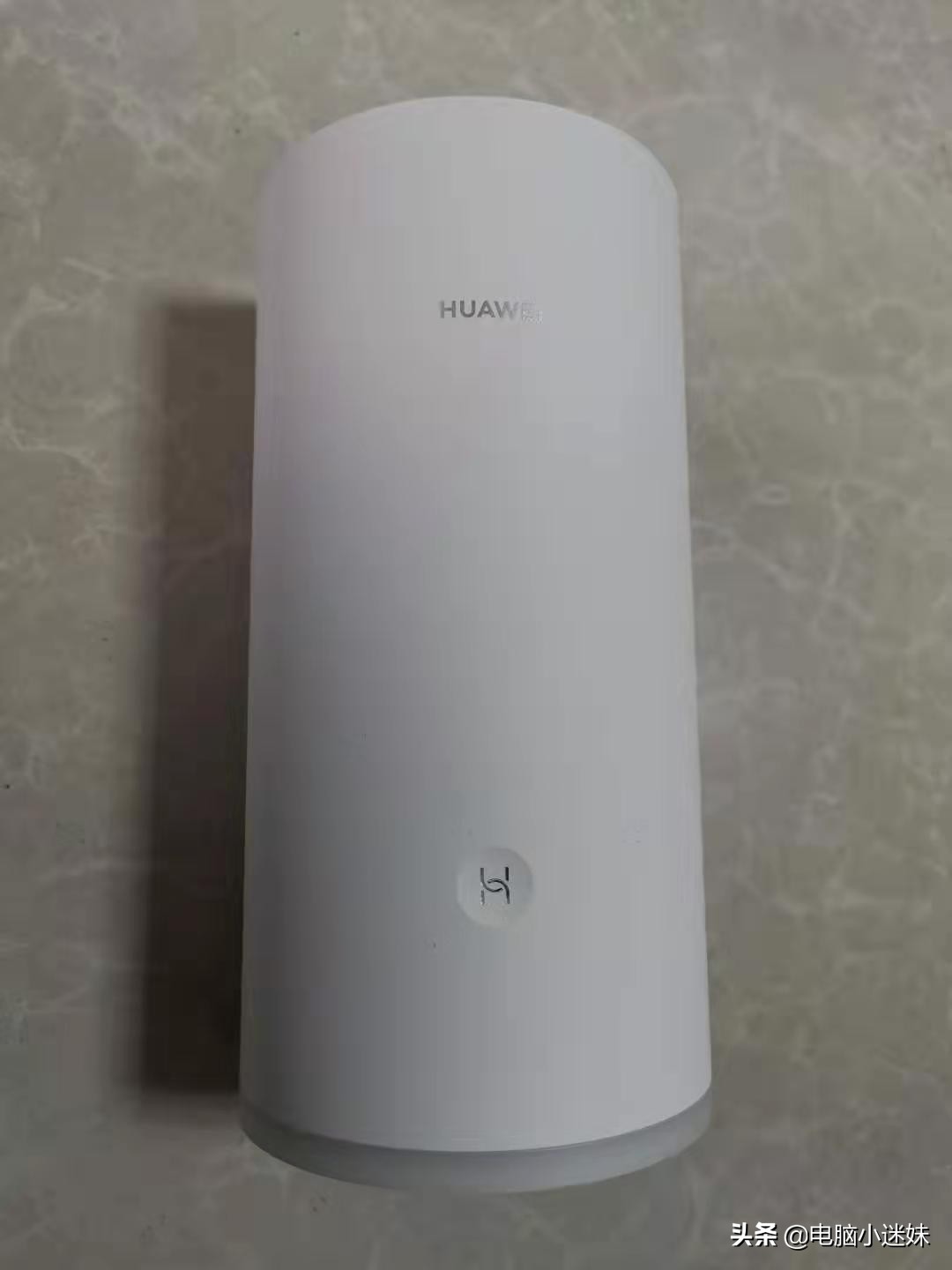 华为路由A2,一碰连网,密码都不要,简单到没朋友