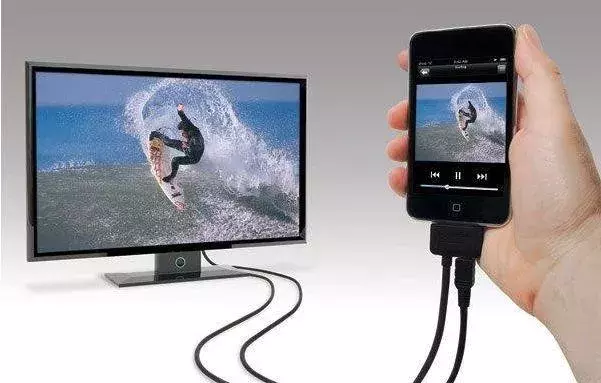 简单几步教你如何将手机投屏到电视，1秒小屏变大屏