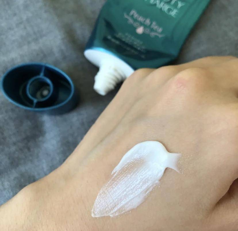 秋冬护手霜测评，欧舒丹马鞭草水润易推开，艾惟诺燕麦粘稠难闻