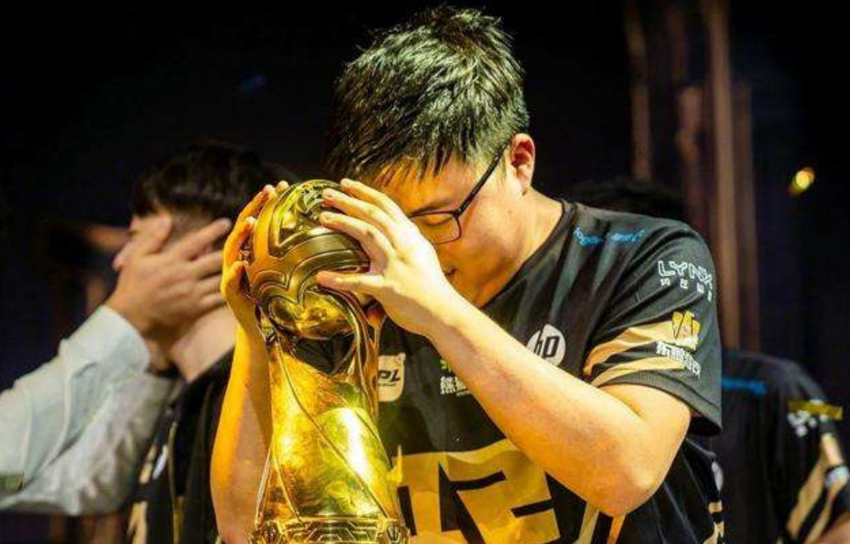 LPL官方更新春季赛规则，冠军含金量直线下降，对RNG影响最大