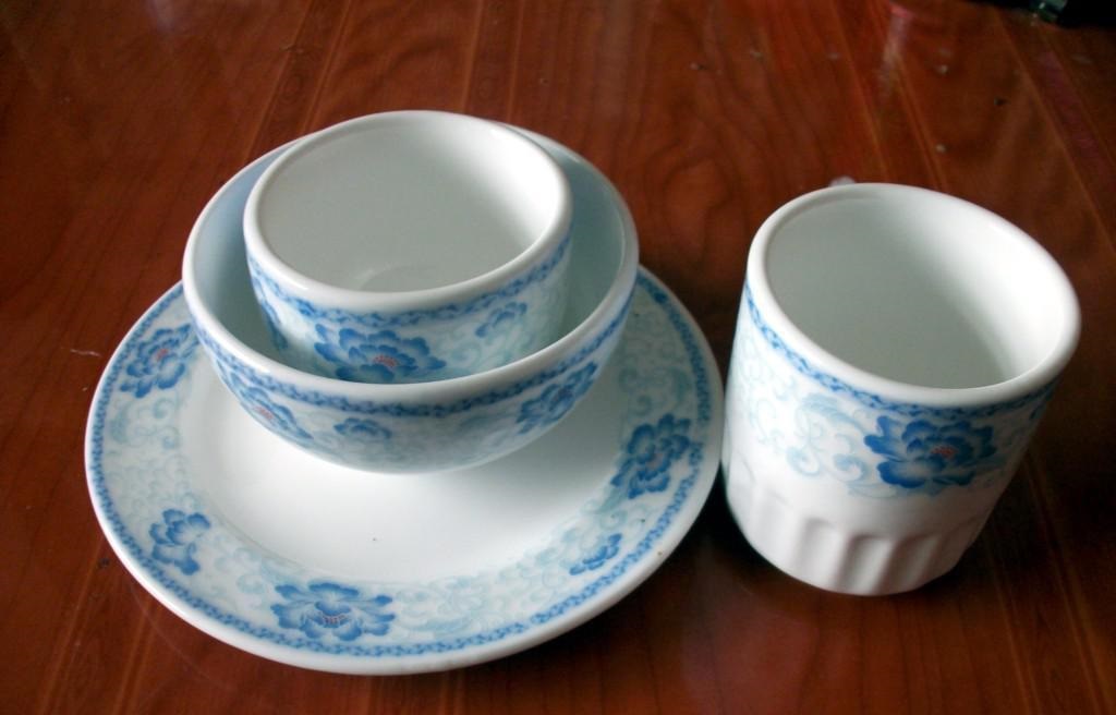 买多少送多少！卖消毒餐具的老板大搞活动，每月净利润居然有17万