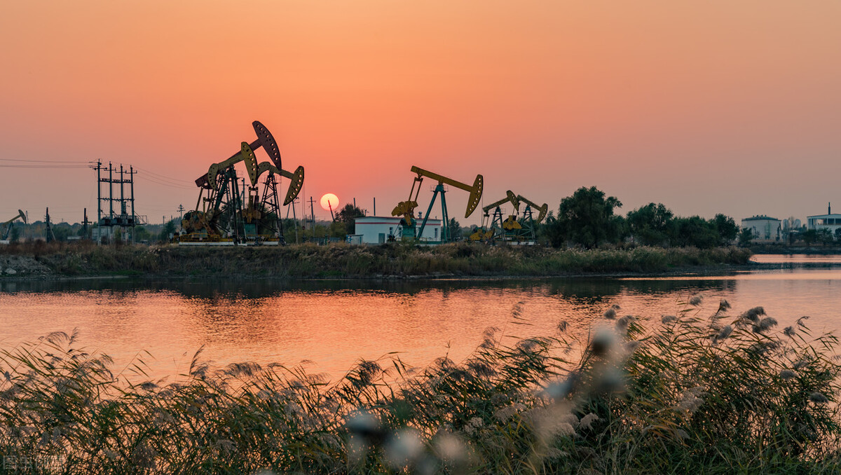 我，央企副科级小领导，不想熬资历等退休，27岁辞职创业年入百万