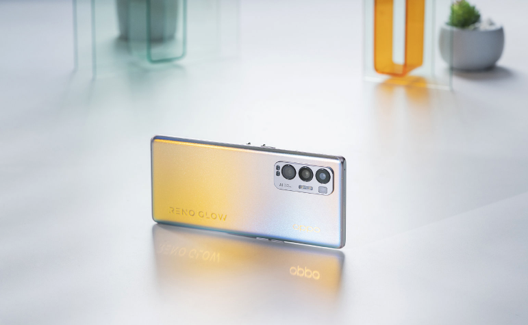 论性价比，OPPO和华为哪个更给力？对比这两款手机就知道