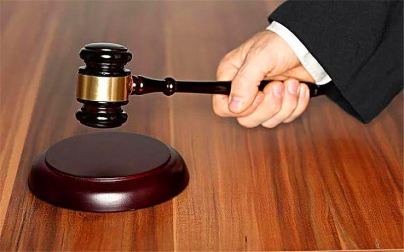 创业失败者不要自甘沉沦，不能一直以老赖为借口，要积极行动起来