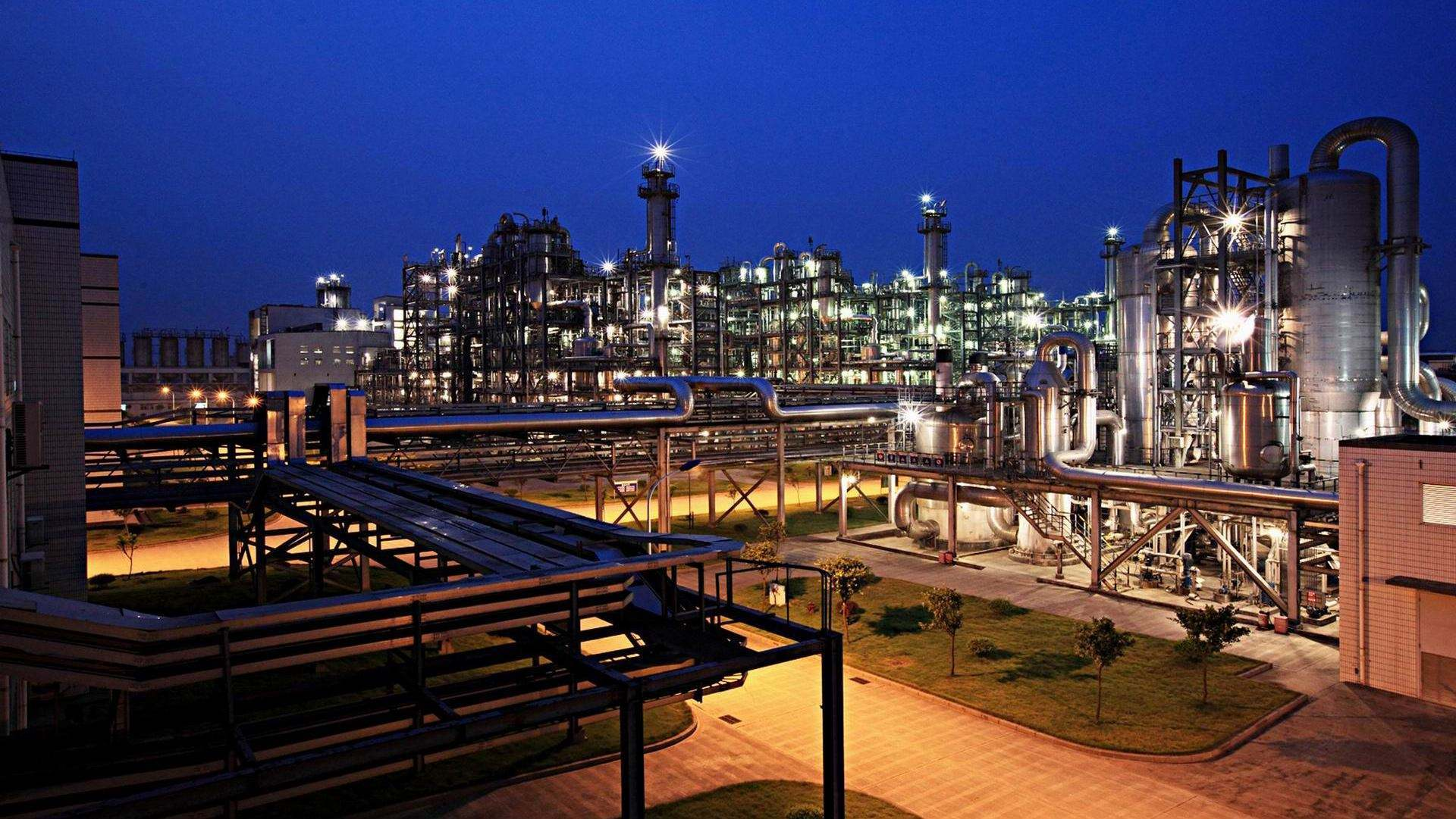 可恨！中企争小利争为外企做内鬼，致中国半年损失千亿，贻害至今