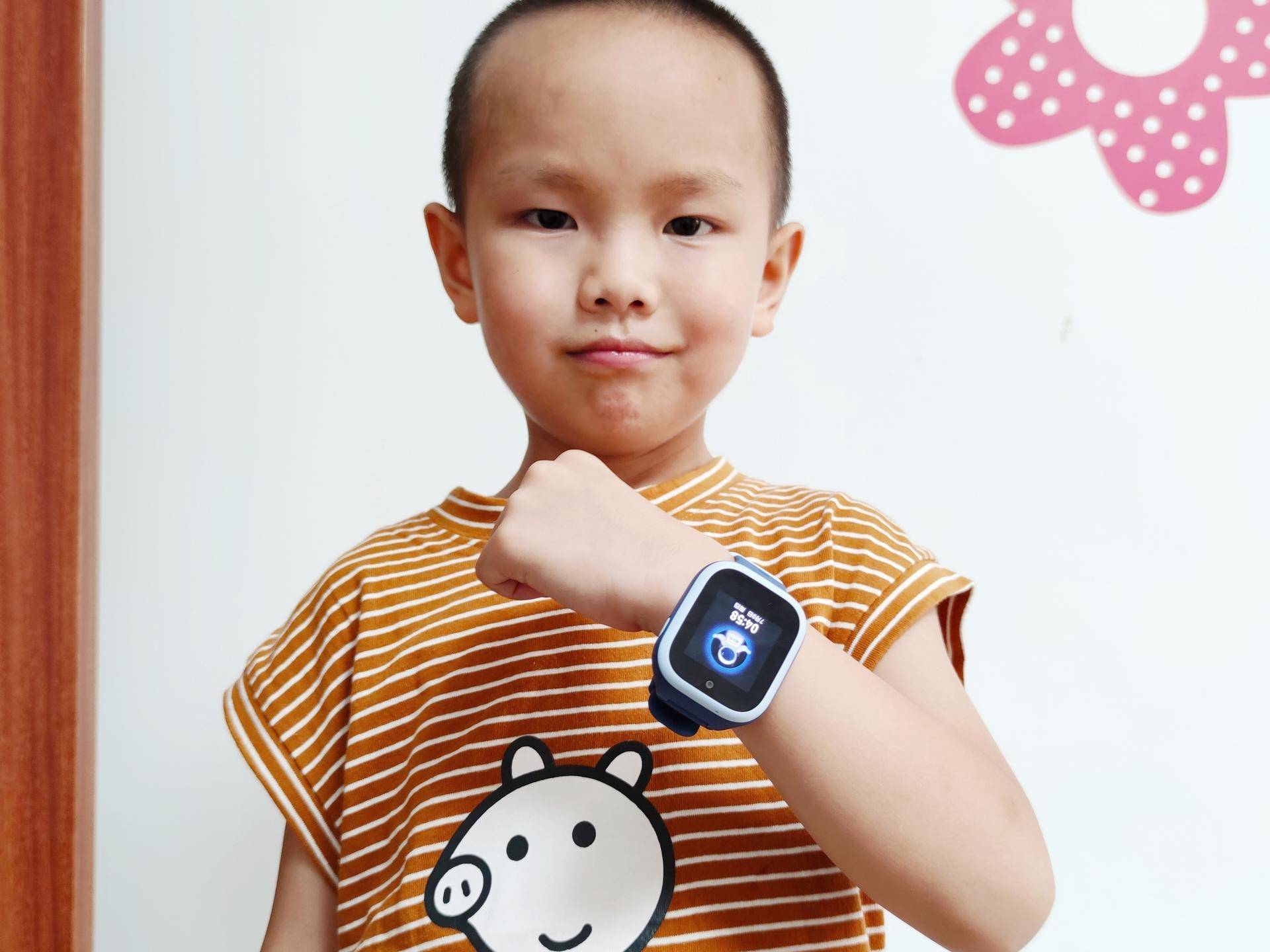 小米新品手表评测，小爱同学+八重AI守护，孩子出行的贴身保镖
