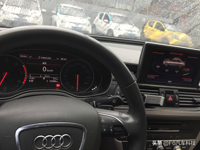奥迪A6L仪表盘与中控显示屏黑屏、无显示故障 |F6专家课堂