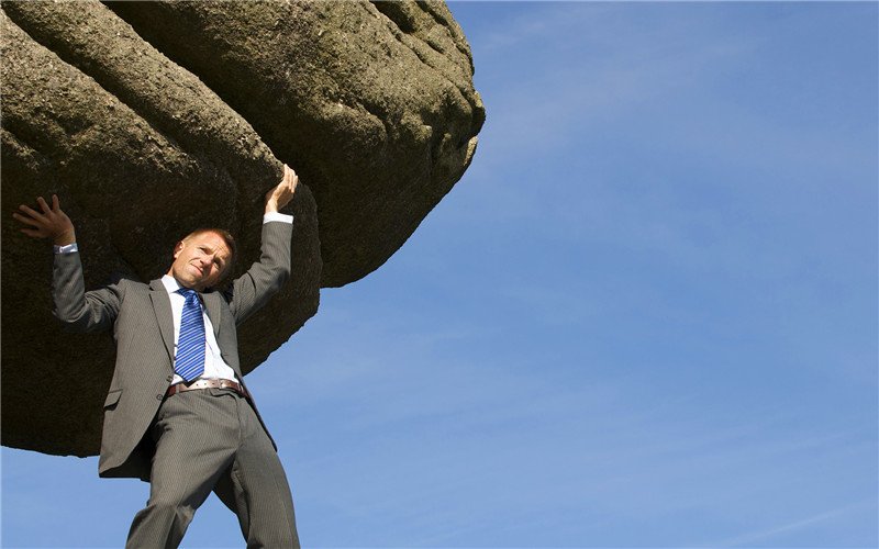 50岁的人负债太多，一辈子也还不清了，应该怎样面对未来？